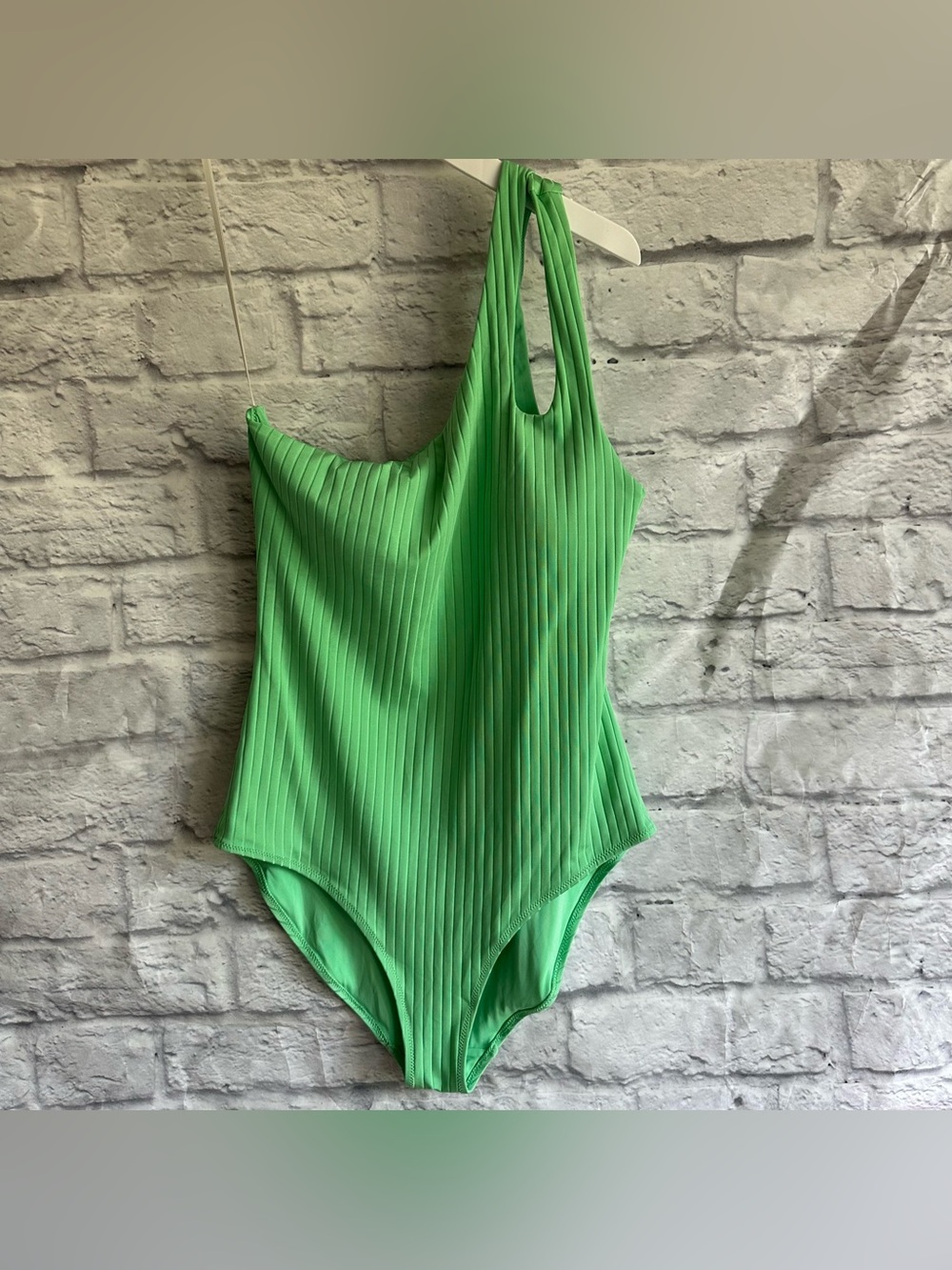 PREOWNED AERIE RIBBED ONE SHOULDER ONE PIECE BATHING SUIT WOMENS LARGE L GREEN